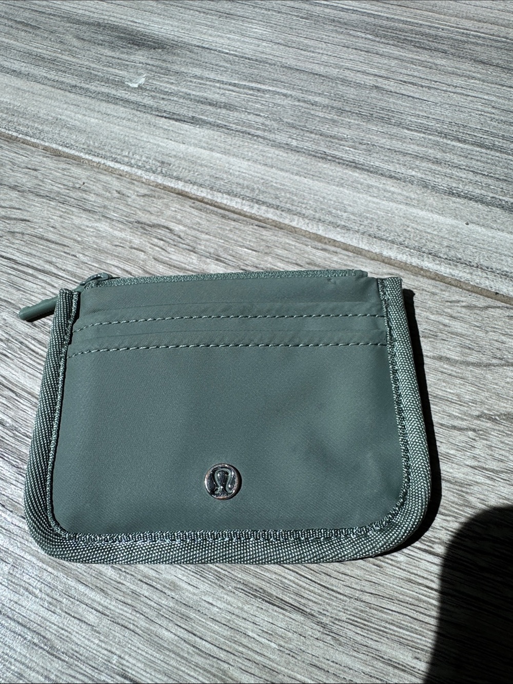 lululemon athletica Compact Zip Wallet - Sage
